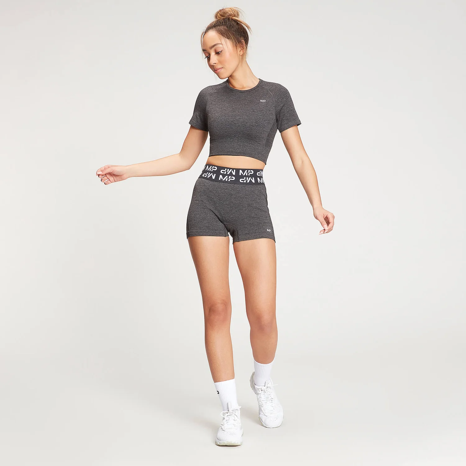 MP Women's Curve Crop Short Sleeve T-Shirt - Dark Carbon 4 MP Women's Curve Crop Short Sleeve T-Shirt - Dark Carbon – Bild 2