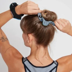 MP X Invisibobble® Reflective Power Sprunchie – Black/Ice Blue - 2 PACK -Damen Fitnessbekleidung Verkäufe 13104819 7594911983316384