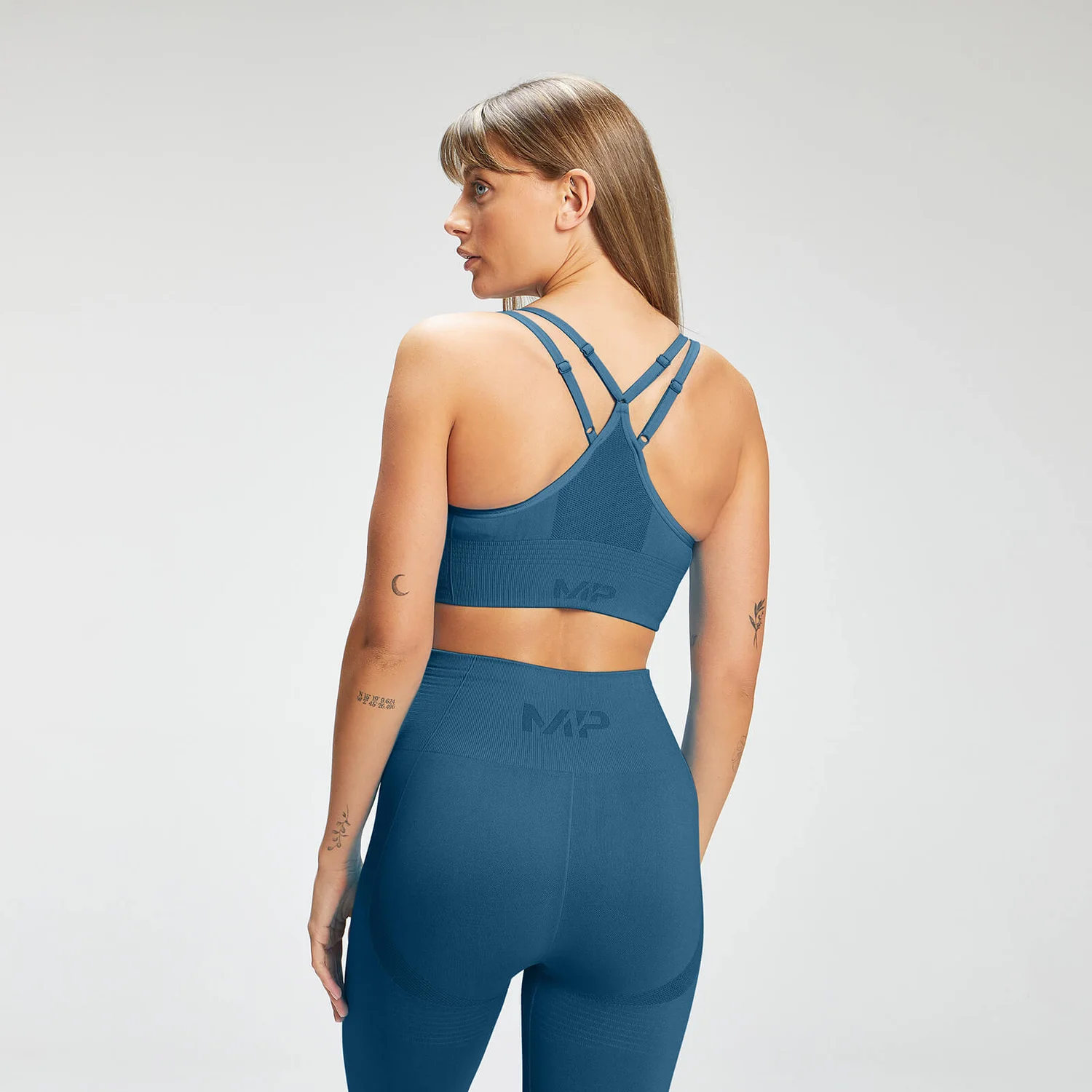 MP Women's Tempo Seamless Sports Bra - Dust Blue 4 MP Women's Tempo Seamless Sports Bra - Dust Blue – Bild 2