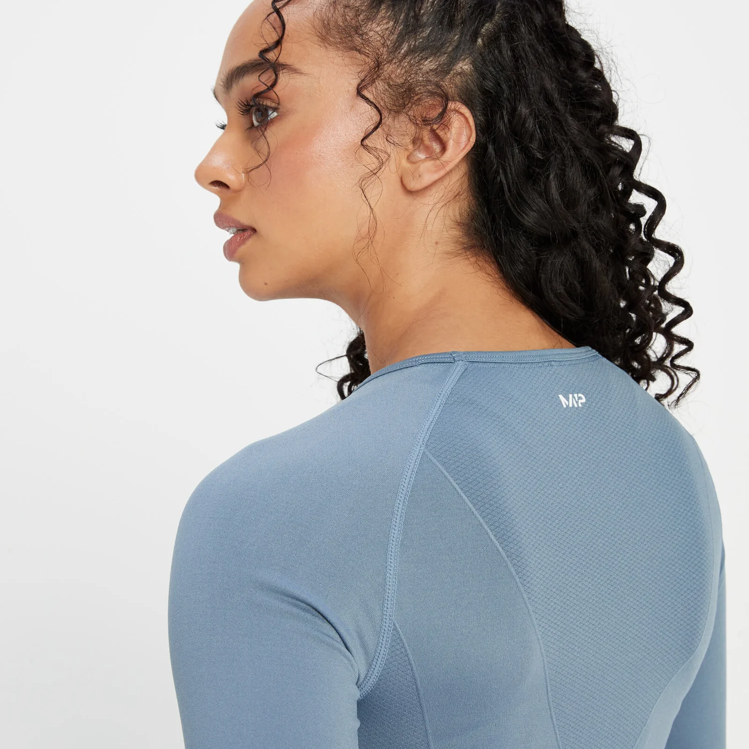 MP Women's Shape Seamless Long Sleeve Crop Top - Pebble Blue 5 MP Women's Shape Seamless Long Sleeve Crop Top - Pebble Blue – Bild 3