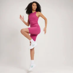 MP Women's Power Ultra Fitted Vest - Sangria 8 MP Women's Power Ultra Fitted Vest - Sangria -Damen Fitnessbekleidung Verkäufe 13118005 1404936395524010