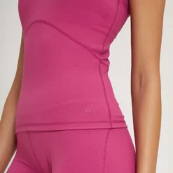 MP Women's Power Ultra Fitted Vest - Sangria 10 MP Women's Power Ultra Fitted Vest - Sangria -Damen Fitnessbekleidung Verkäufe 13118005 7784936395658542