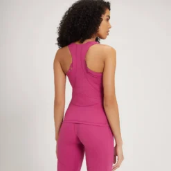 MP Women's Power Ultra Fitted Vest - Sangria 9 MP Women's Power Ultra Fitted Vest - Sangria -Damen Fitnessbekleidung Verkäufe 13118005 9094936395581697