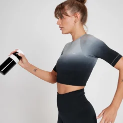 MP Women's Velocity Ultra Seamless Crop Top - Black -Damen Fitnessbekleidung Verkäufe 13122749 1764911983624076